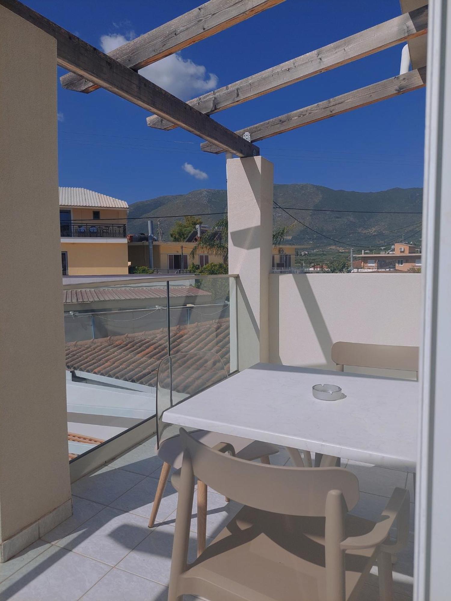 Zante Flower Studios & Apartments Alykanas  Exteriör bild